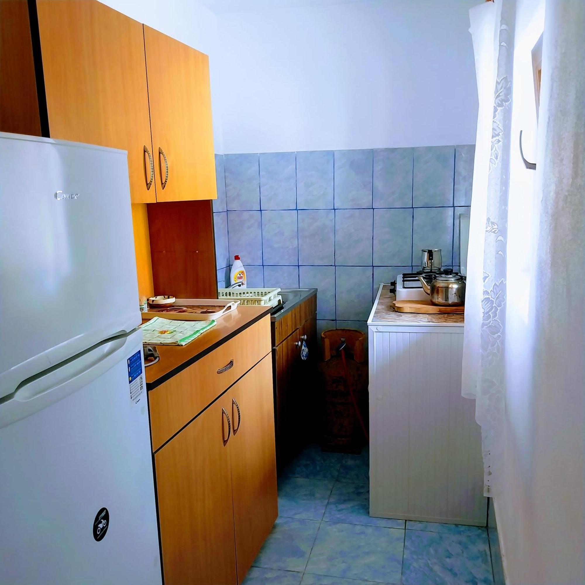 Casa Andreea Ξενοδοχείο Novaci-Străini Εξωτερικό φωτογραφία